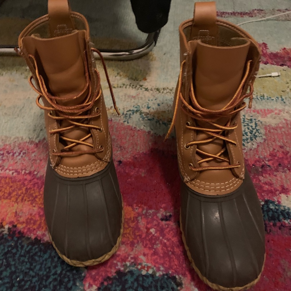 Women’s LLBEAN bean boots size 9